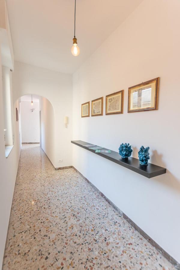 Apartmán Soffitti Colorati CTA Exteriér fotografie